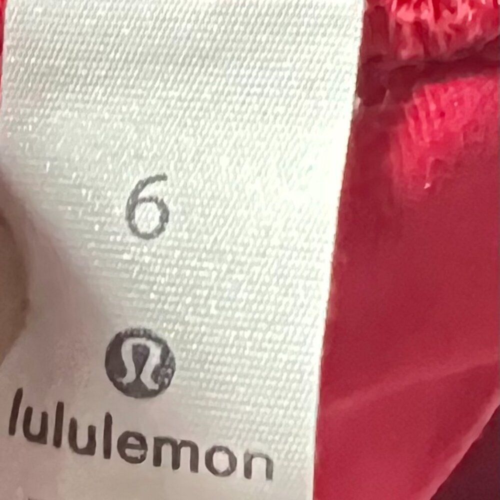 LULULEMON - RED FAST AND FREE CROP LEGGINGS - SIZE 6 - Picture 6 of 8